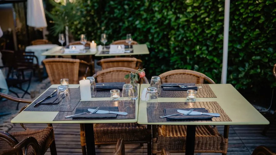 Strict Fifty-Dollar Restaurant Cap Limits Dining Out