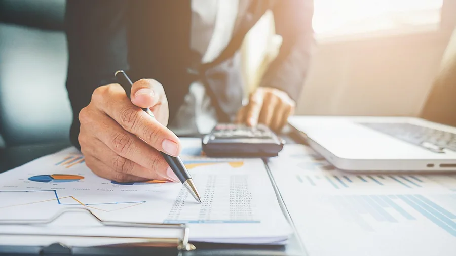 Annual Planning Coordinates Major Capital Outlays with Tax Strategy