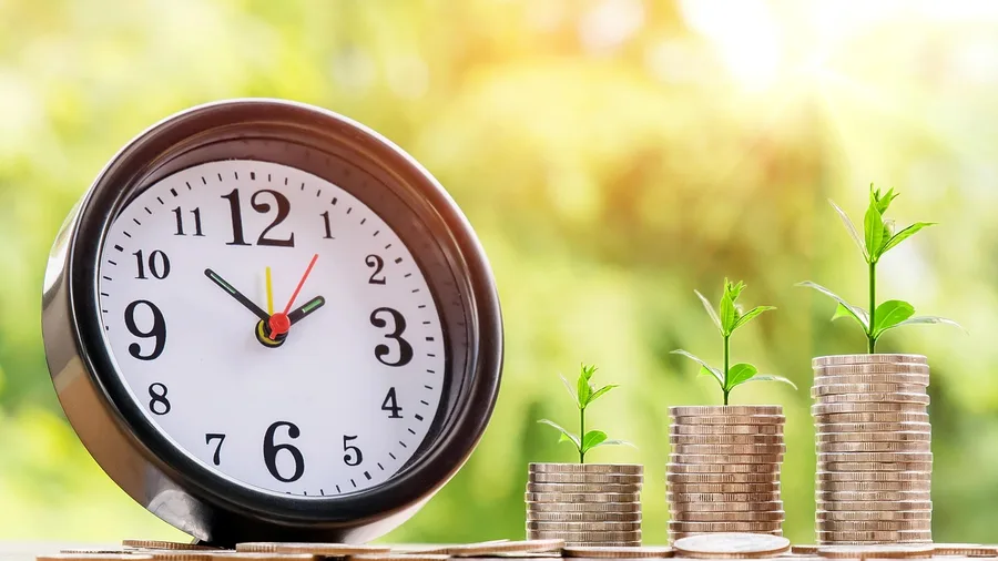 Total Return Consistently Outpaces Pure Dividend Yield Over a Decade