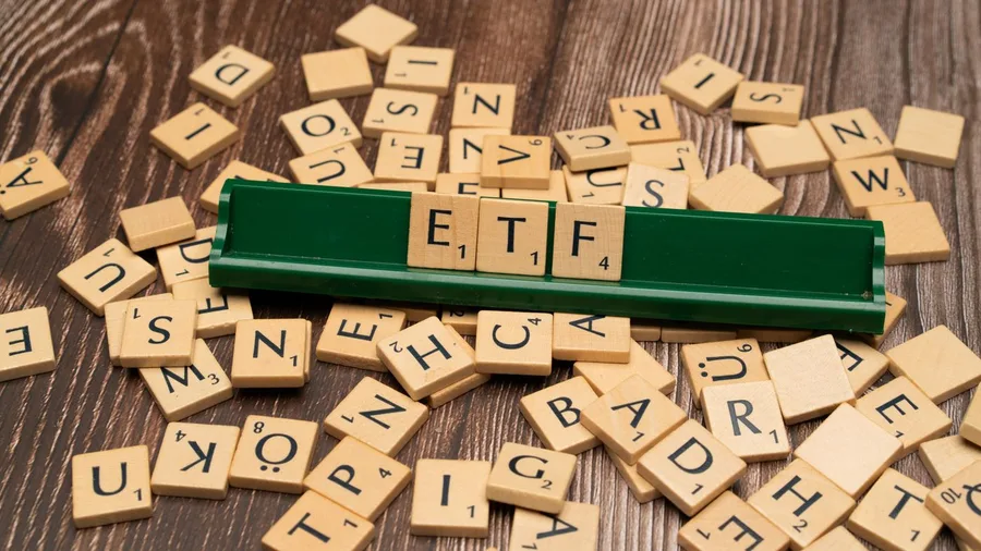 Index funds: one transfer, then nothing